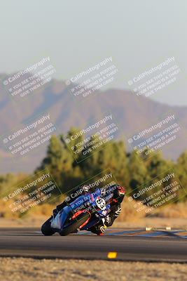 media/Nov-19-2023-CVMA (Sun) [[1f3d1b7ccb]]/Race 18 Supersport Middleweight/